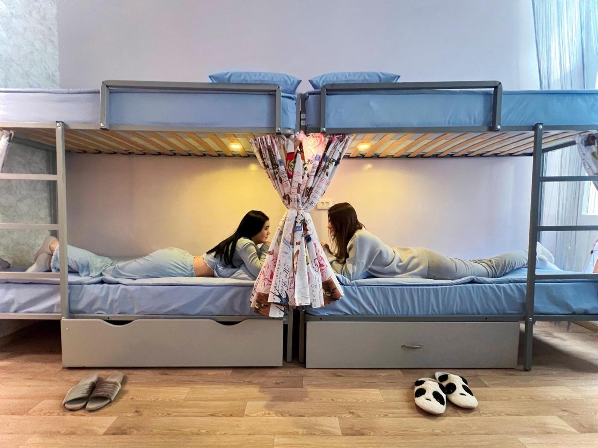 Comfort 24 Hostel Kiev Exteriör bild